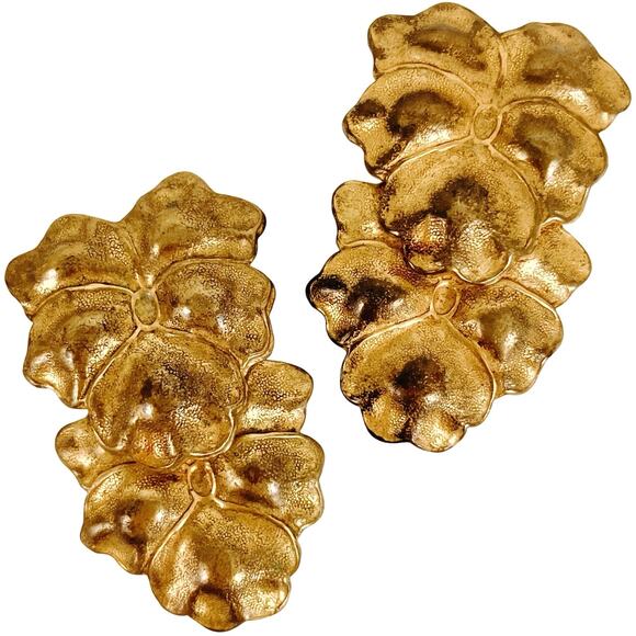 Vintage 1940s Leaf Shoe Clips Mid Century Floral Figural Jewelry Gold Tone - Picture 1 of 12